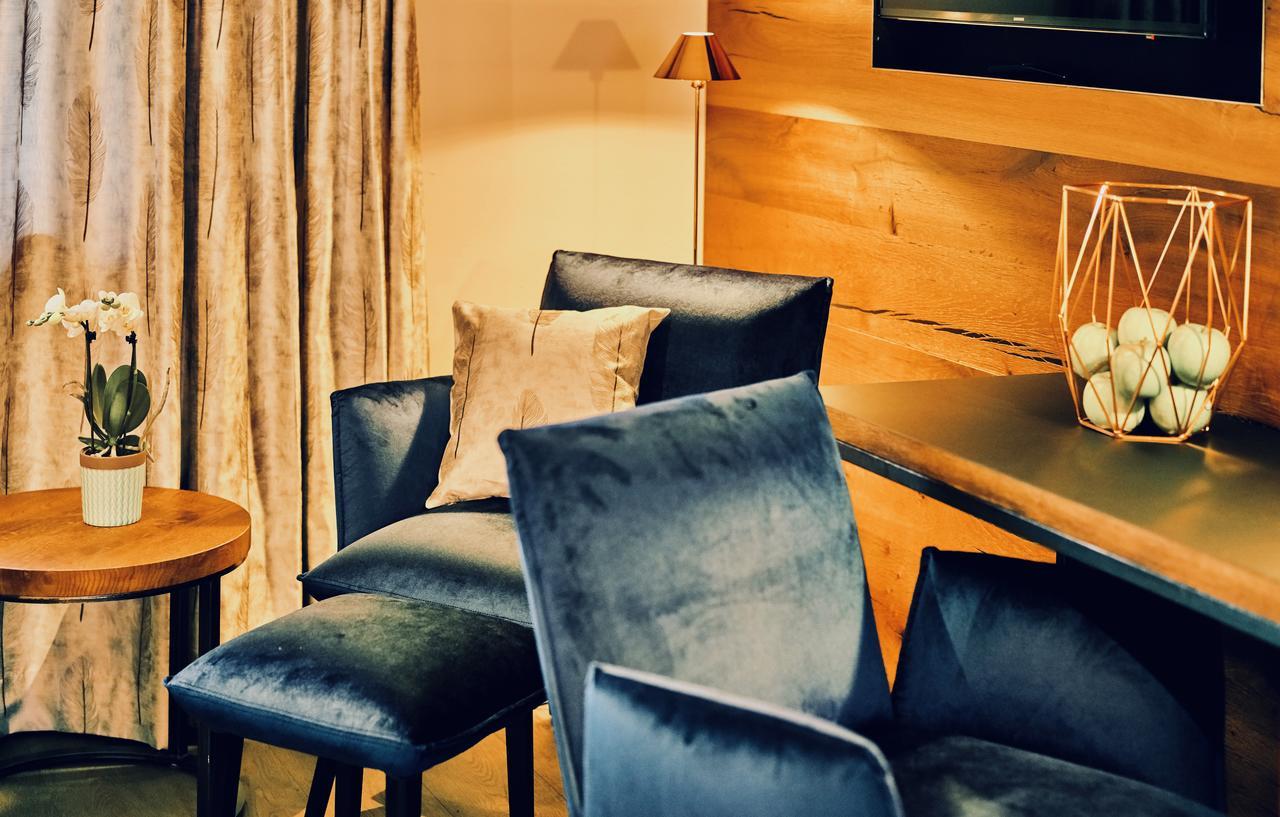 Landgasthof Moser & Restaurant Bootshaus Windorf  エクステリア 写真